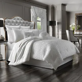 Astoria Comforter Set