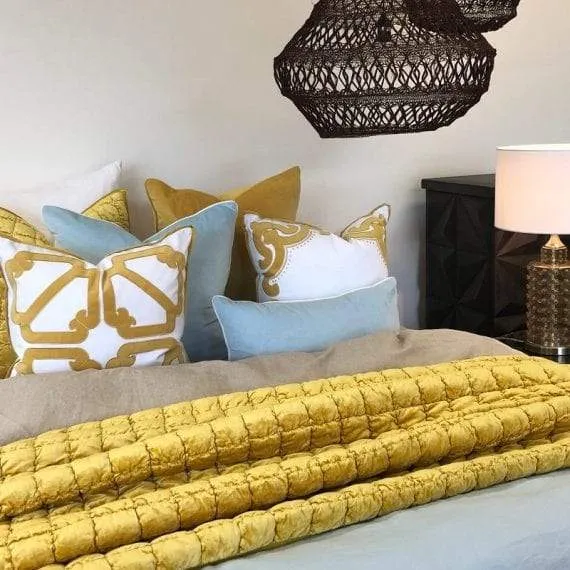 Audrey Sunshine Comforter