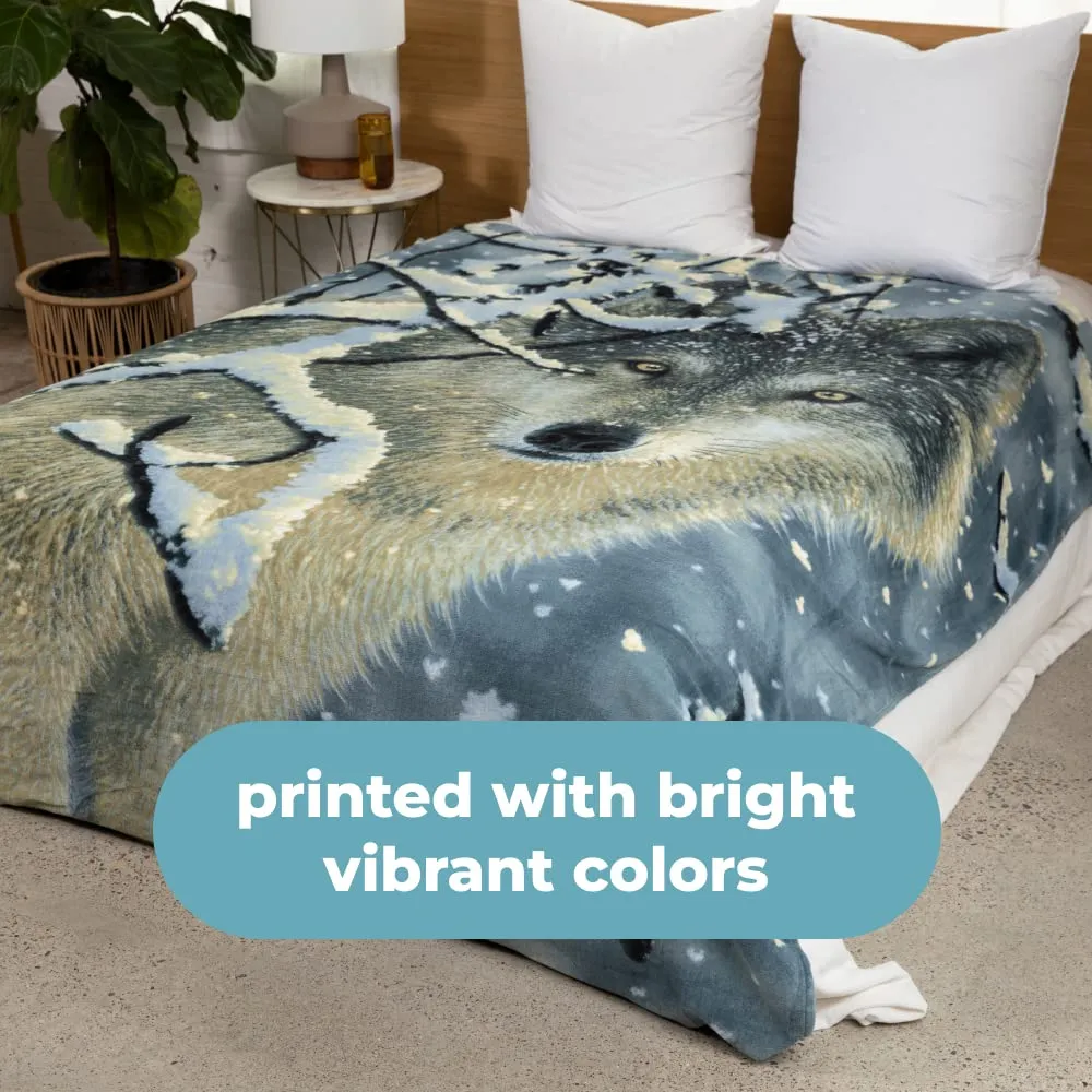 Broken Silence Wolf Super Soft Full/Queen Size Plush Fleece Blanket, 75" X 90"