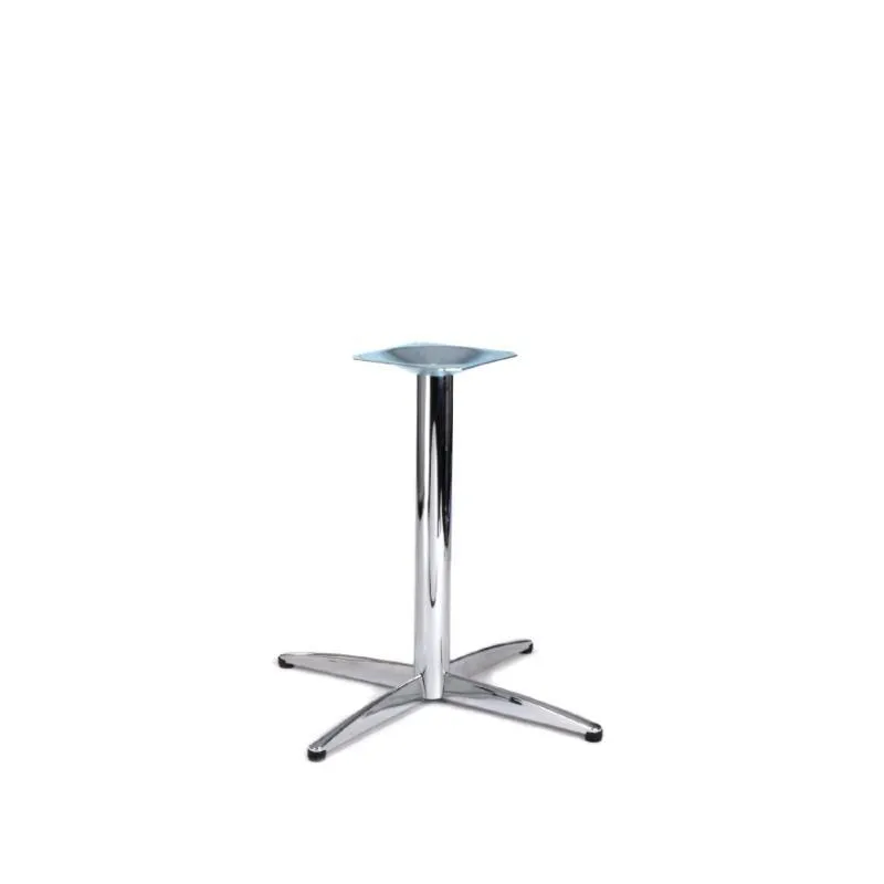 Carafe Round 5-Star Base Dining Table