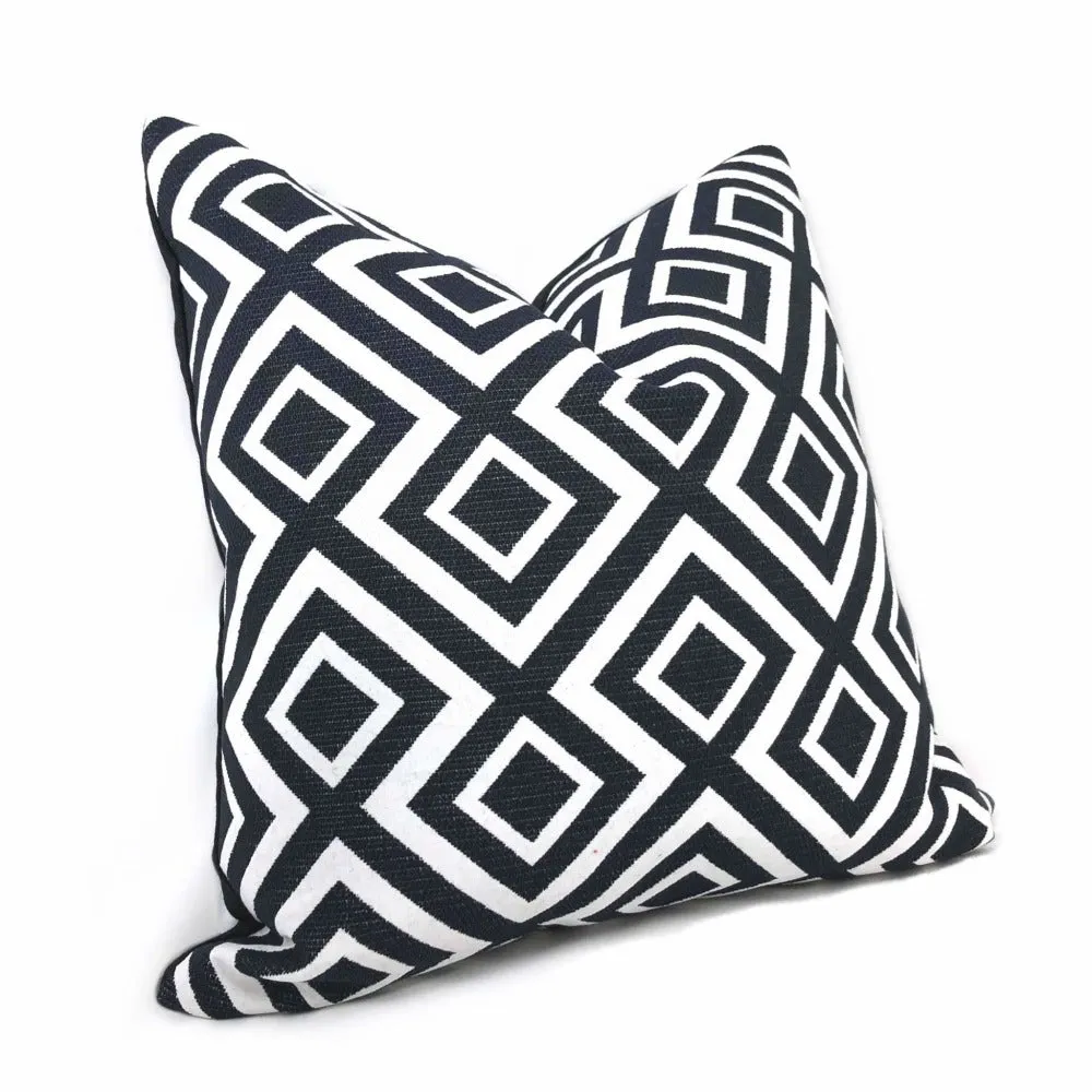 (CLEARANCE) Forsyth Black and White Geometric Lattice Pillow Cover