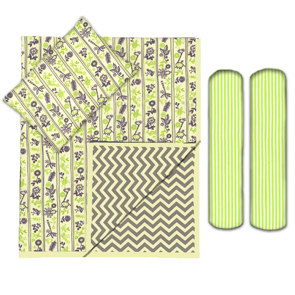 Coverlet Bundle <br> Graffiti <br> <span style="font-size: 11px; font-family:Helvetica,Arial,sans-serif;">Can Be Personalised</span>