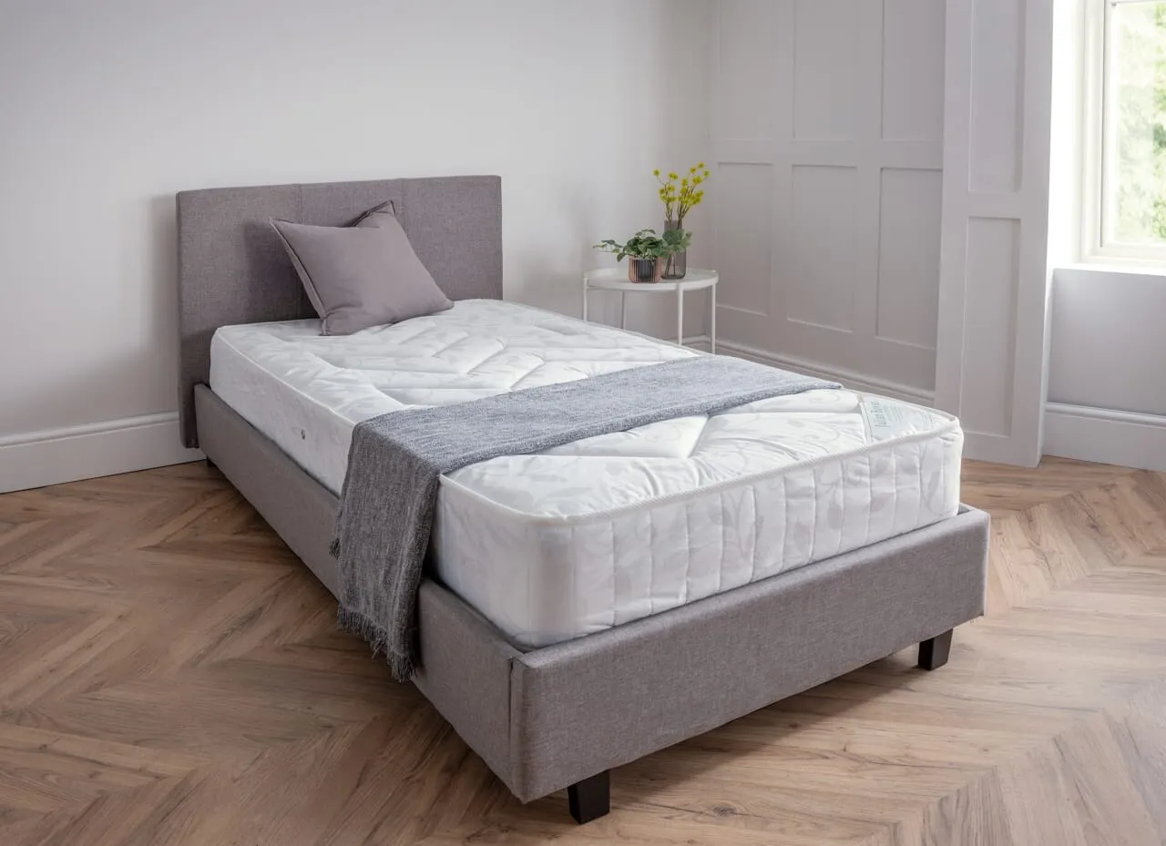 DELUXE SEMI-ORTHOPAEDIC MATTRESS 150CM