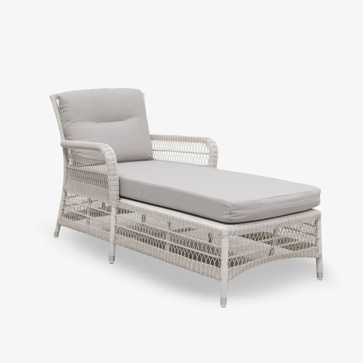 Hampton Outdoor Chaise Lounge White With Ecru