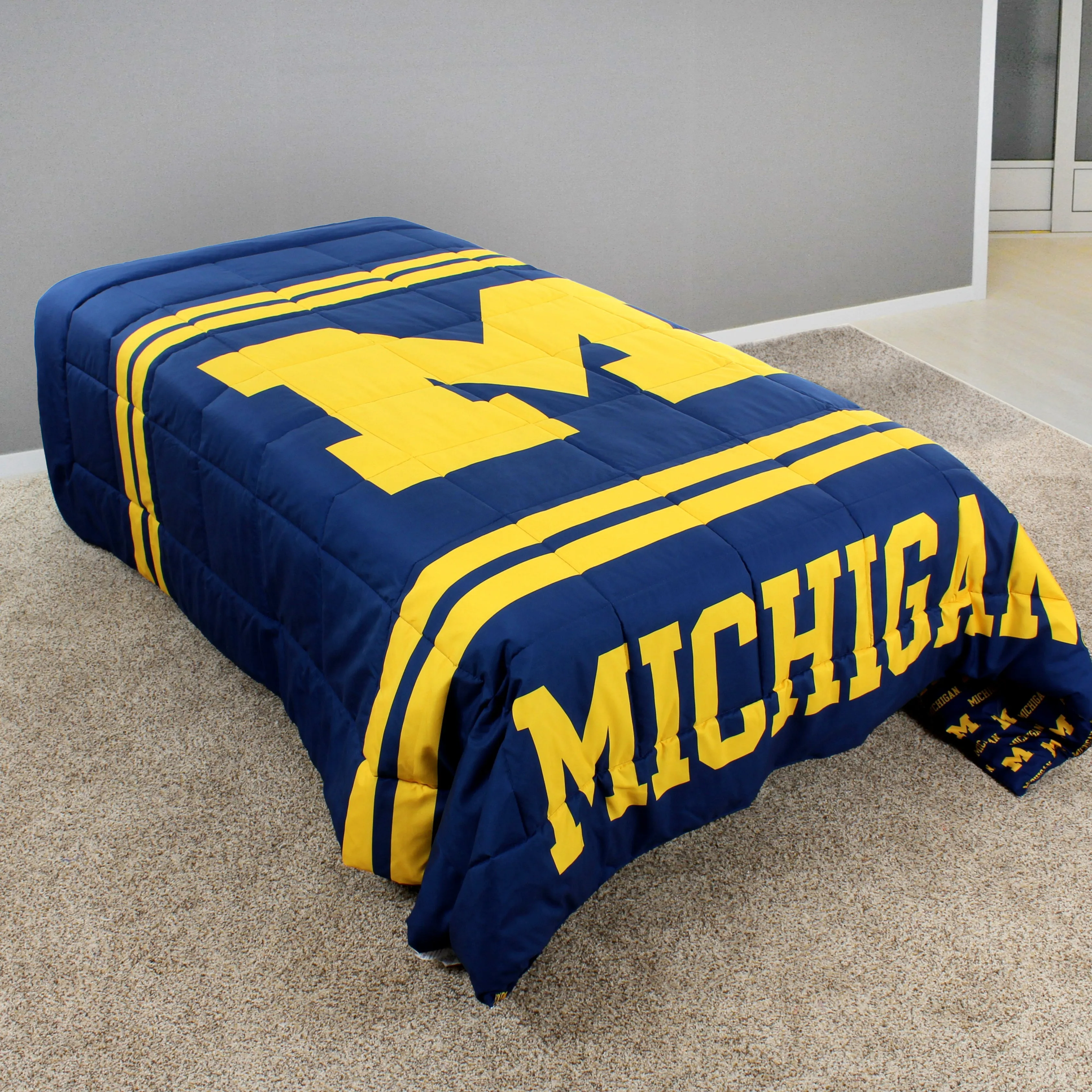 Michigan Wolverines Reversible Big Logo Soft and Colorful Comforter