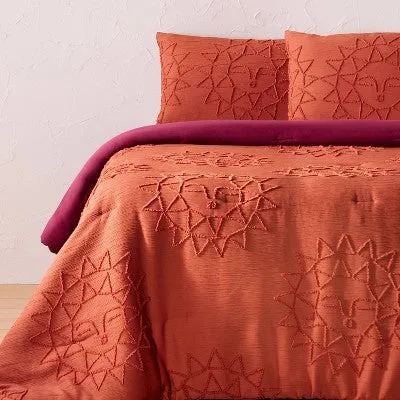 New - Full/Queen Geo Sun Print Comforter and Sham Set Orange/Fuschia - Opalhouse