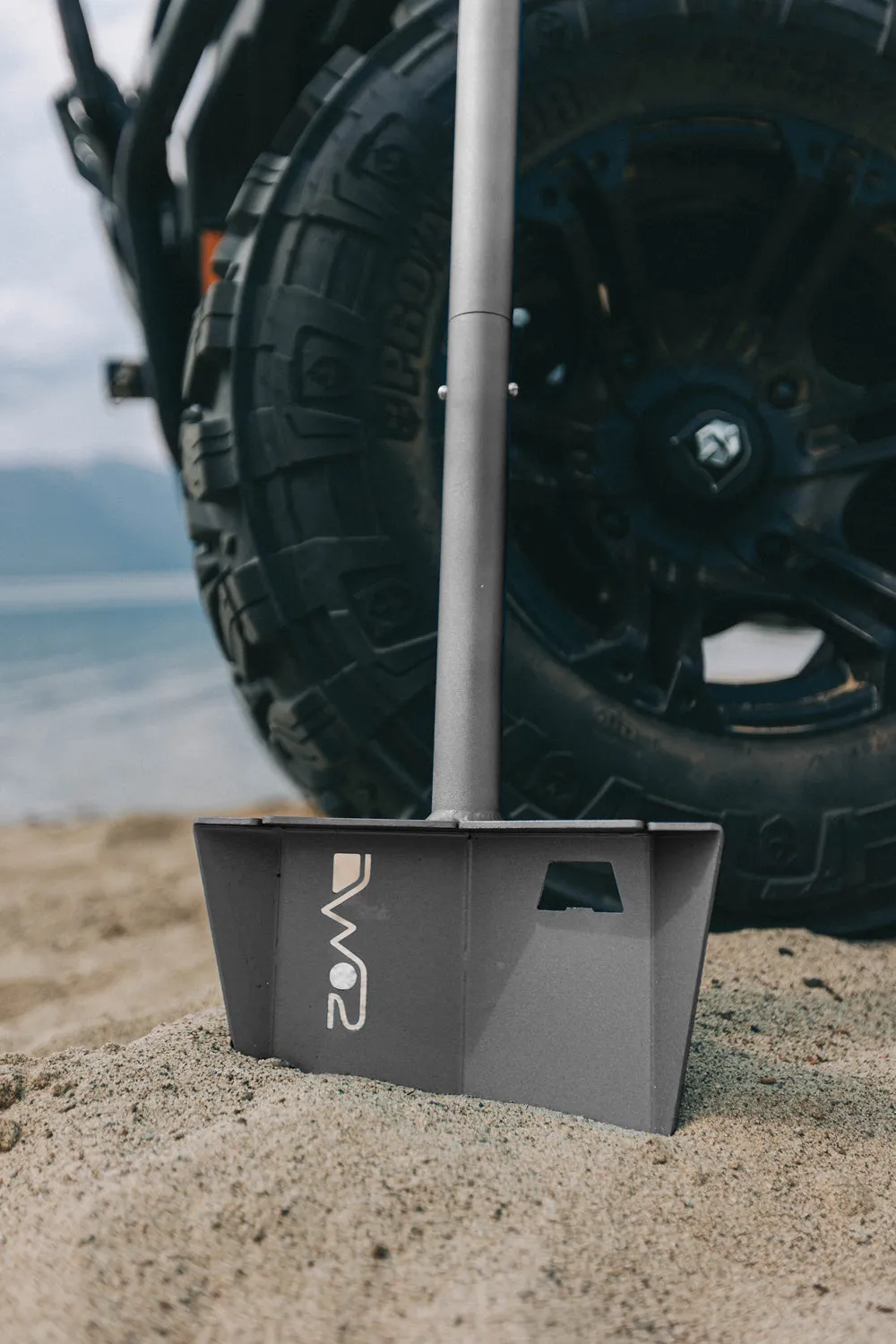 Nomad Shovel