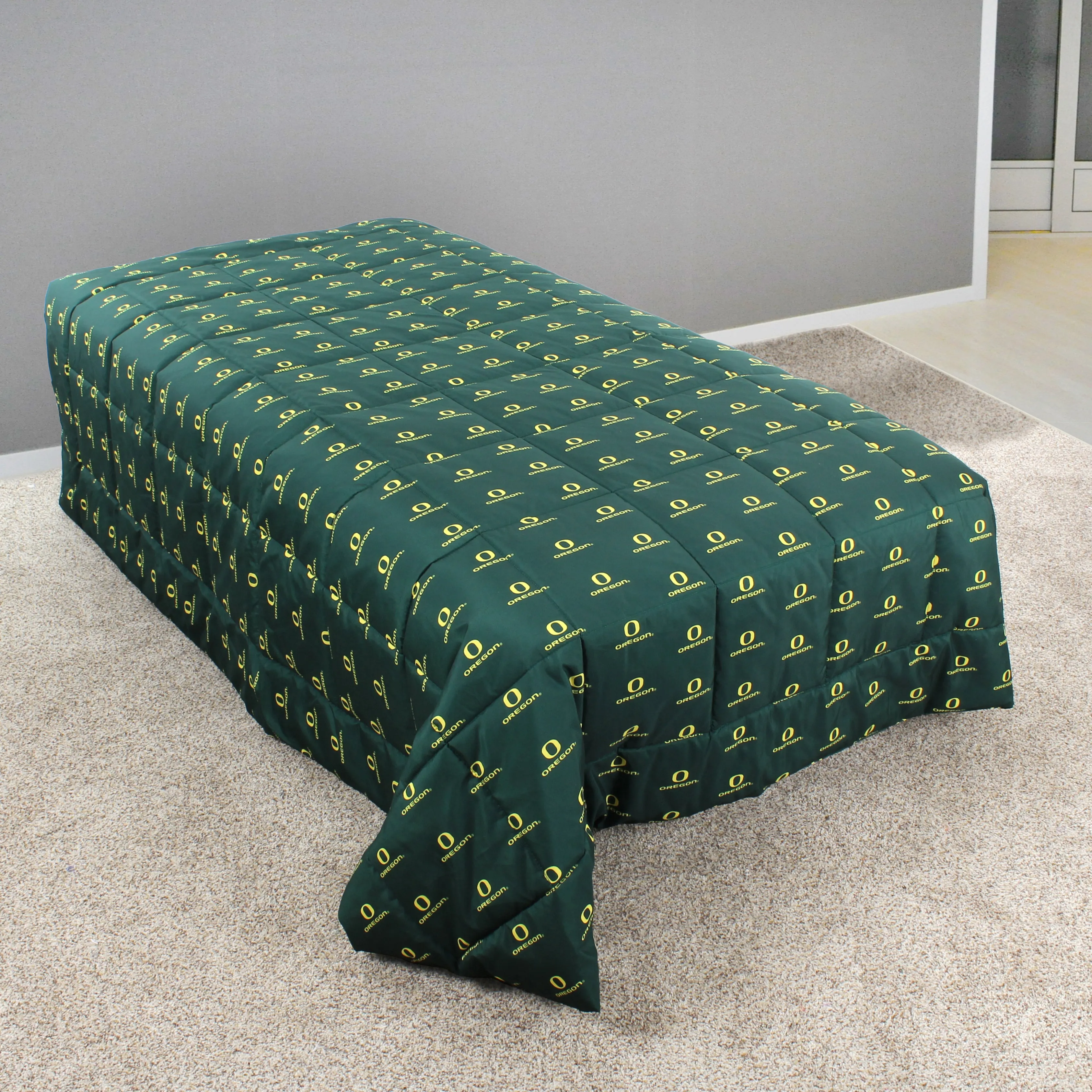 Oregon Ducks Reversible Polyester Comforter Set