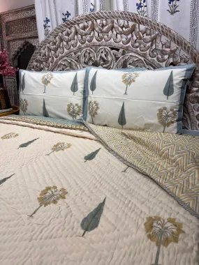 Palm Bedding Set