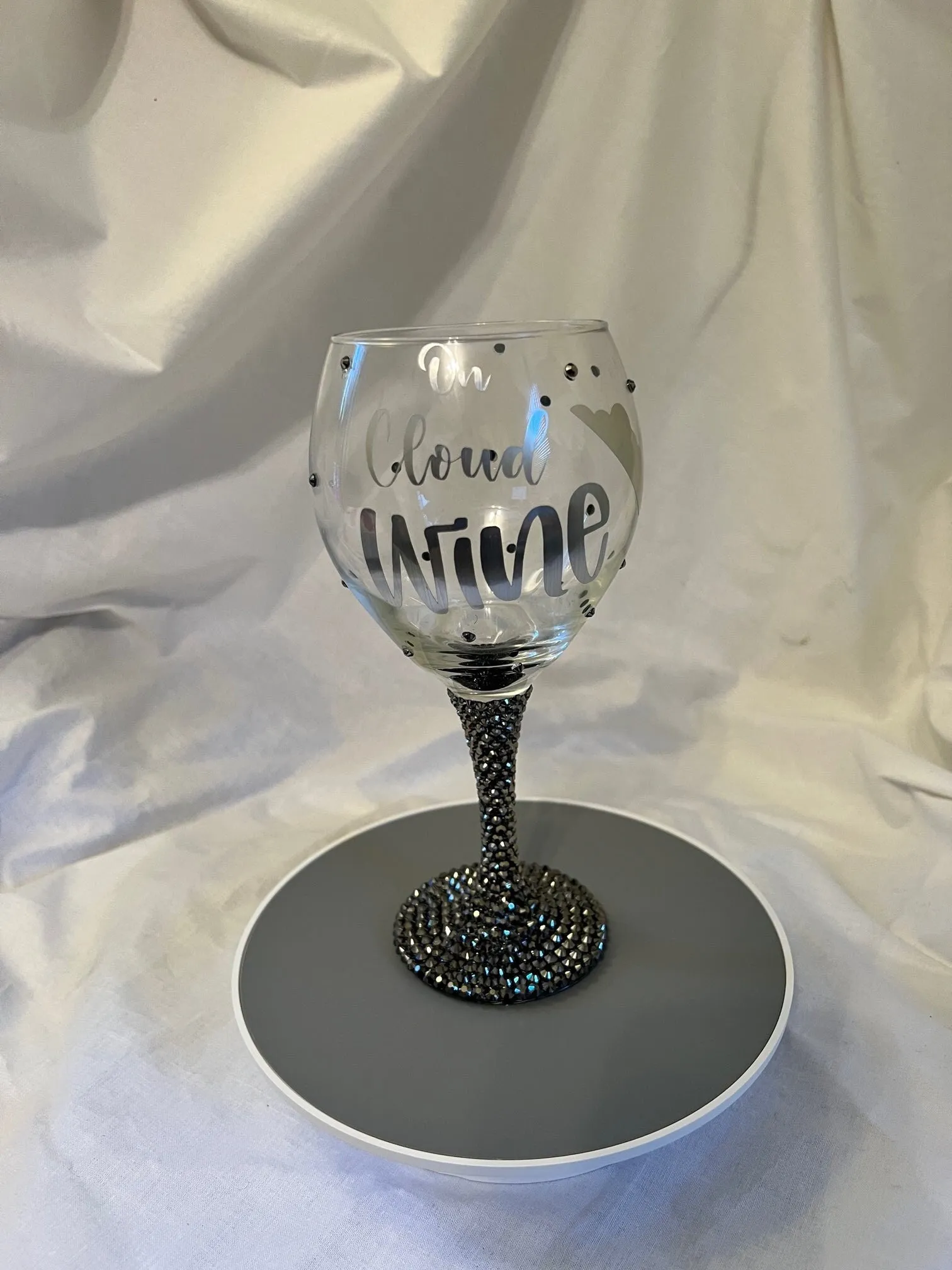 Rhinestone Wine Goblet, champagne flute, stemless wine glass, blinged Quinceanera, anniversary, wedding, Mother's Day, or bridesmaid gift