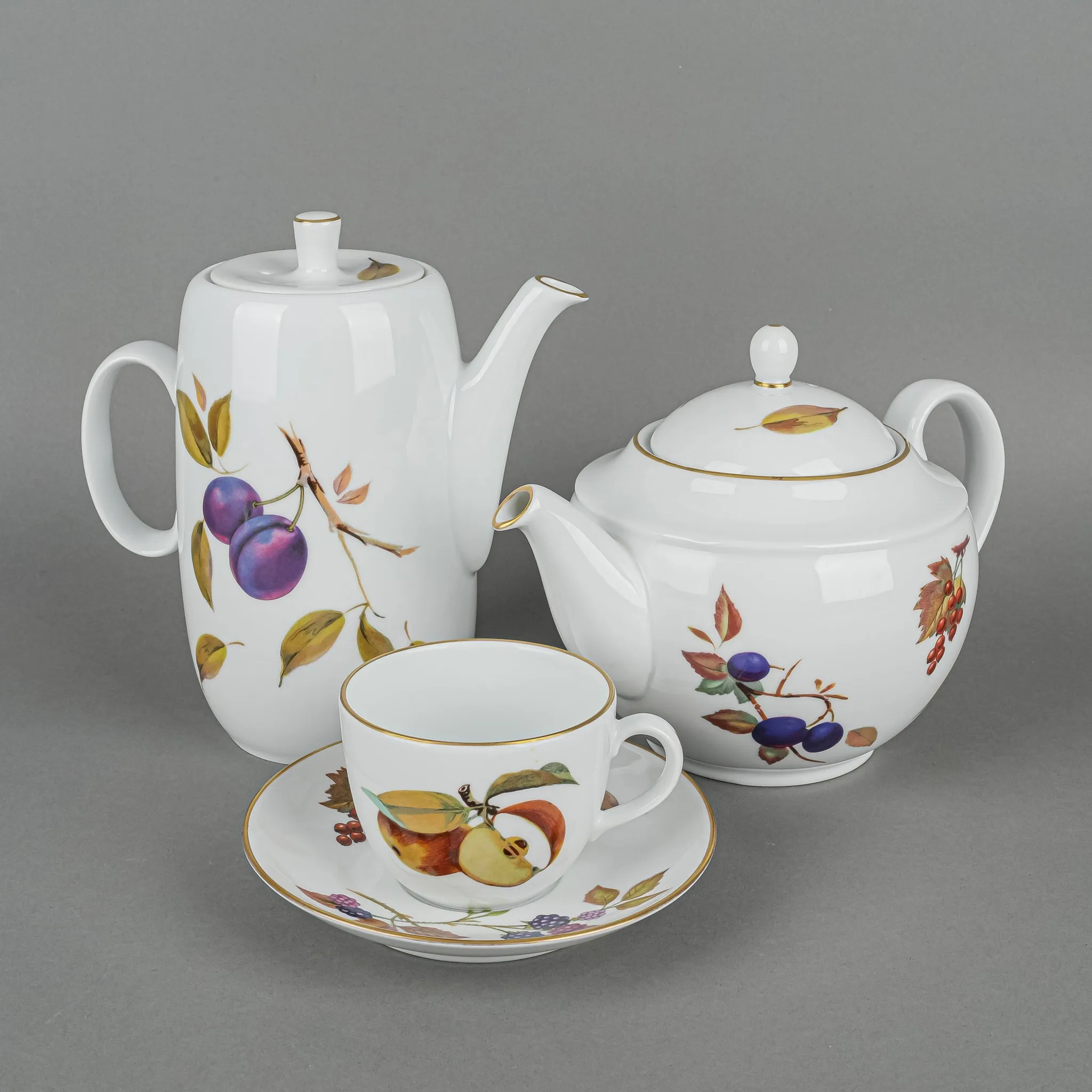 ROYAL WORCESTER Evesham Tea & Coffee Set 20 Pcs