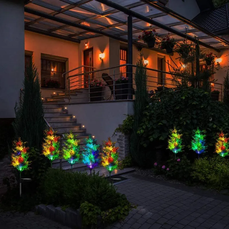 Solar-powered Christmas tree lights for the garden - 2 pcs