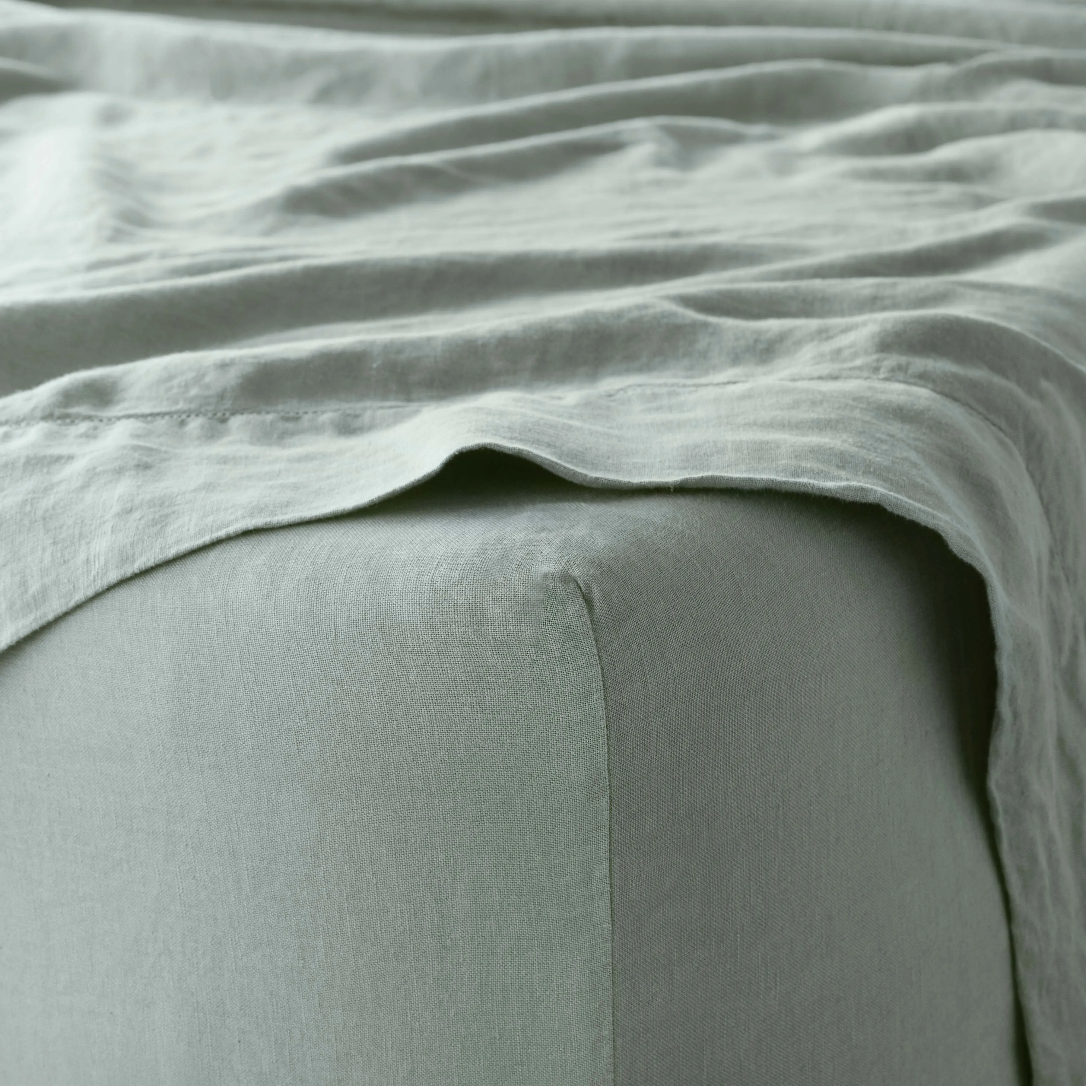 Stonewashed Linen Sheet Set