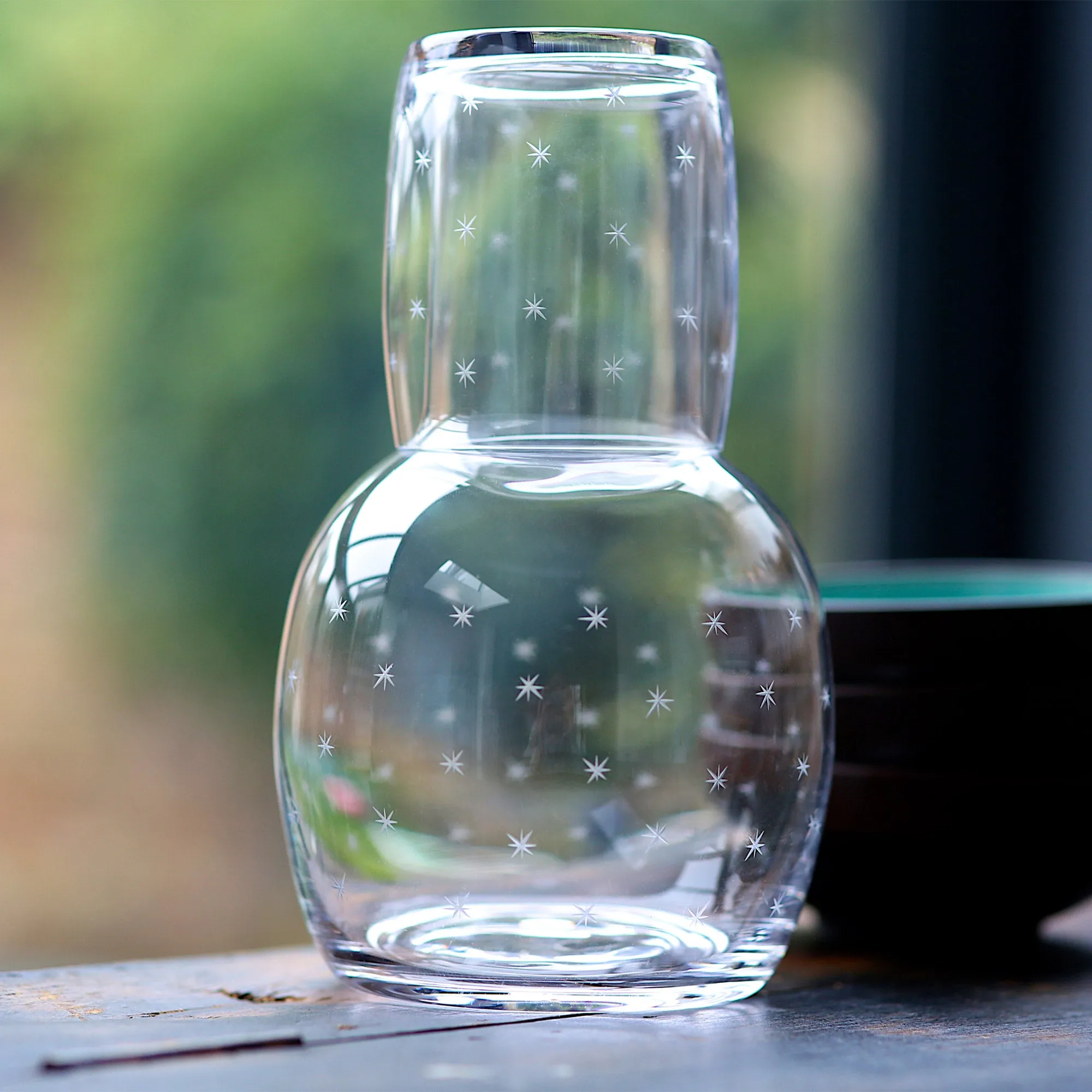 The Vintage List Carafe Set - Stars Design